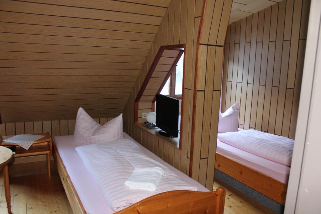 Hotel Waldfrieden - Standard Twin Room