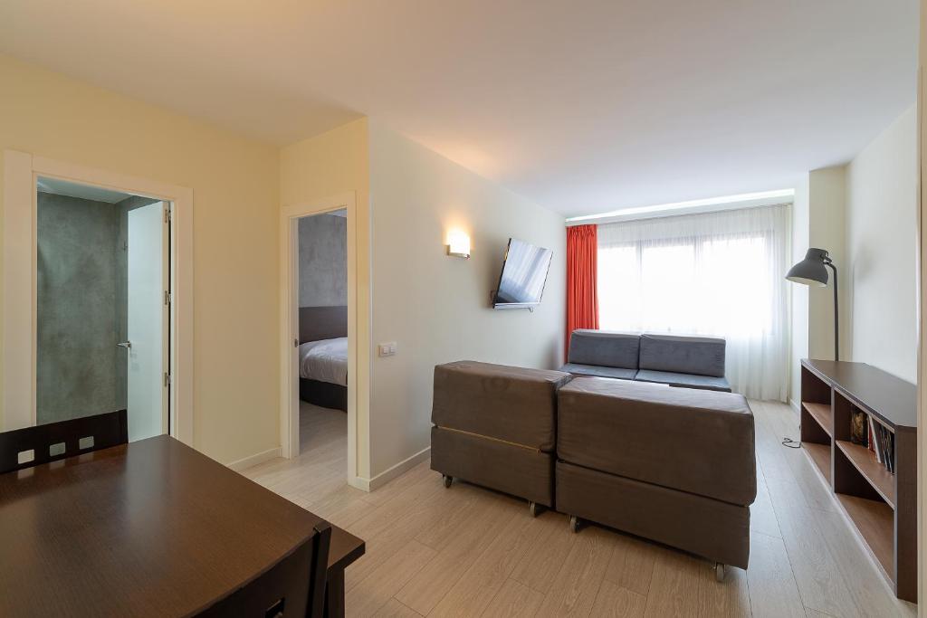 
Junior Suite Apartment (1-5 adults)
