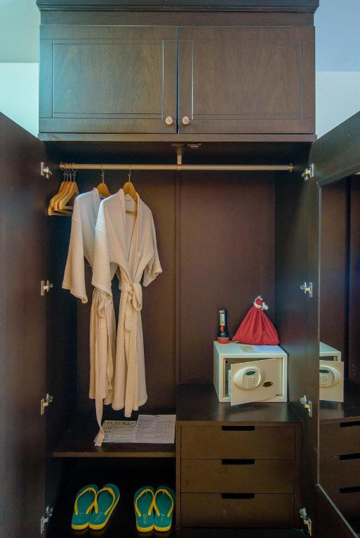 Fotografie z fotogalerie ubytování Golden Beach Cha-Am Hotel v destinaci Ča Am