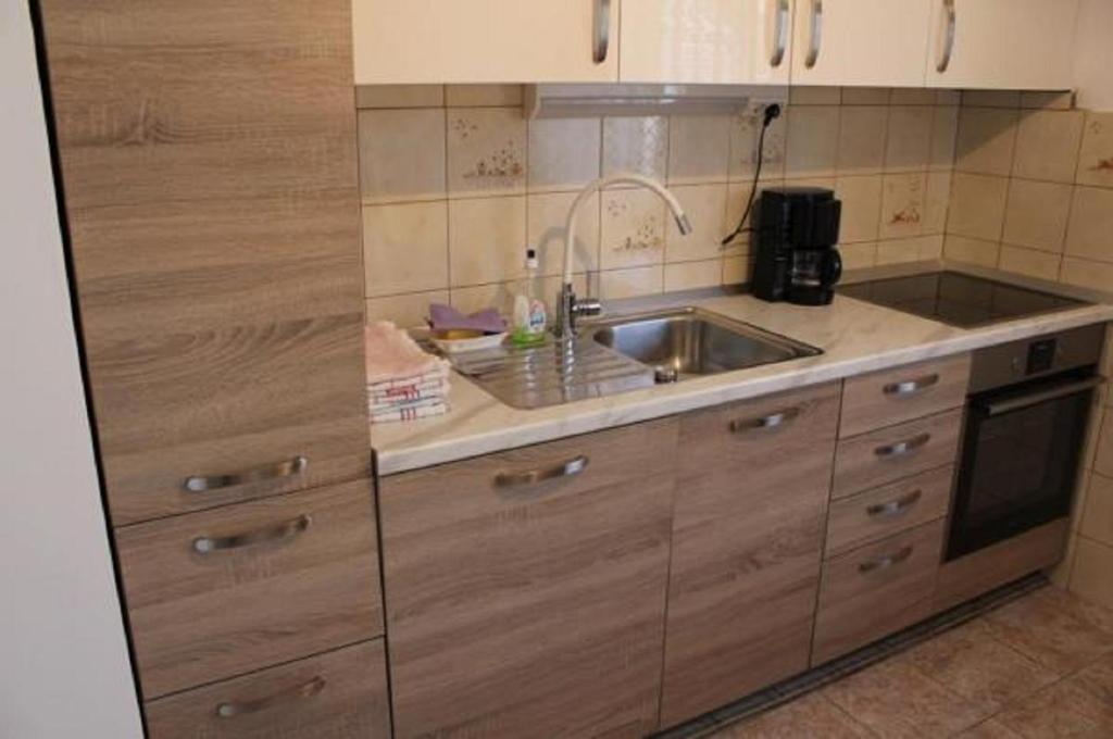 Apartments Rozi - Three-Bedroom Apartment