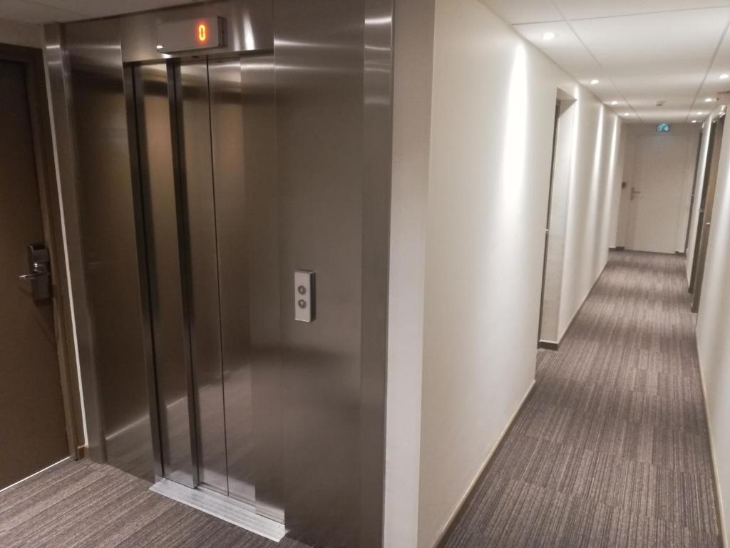 Hôtel des Halles - Resim 42