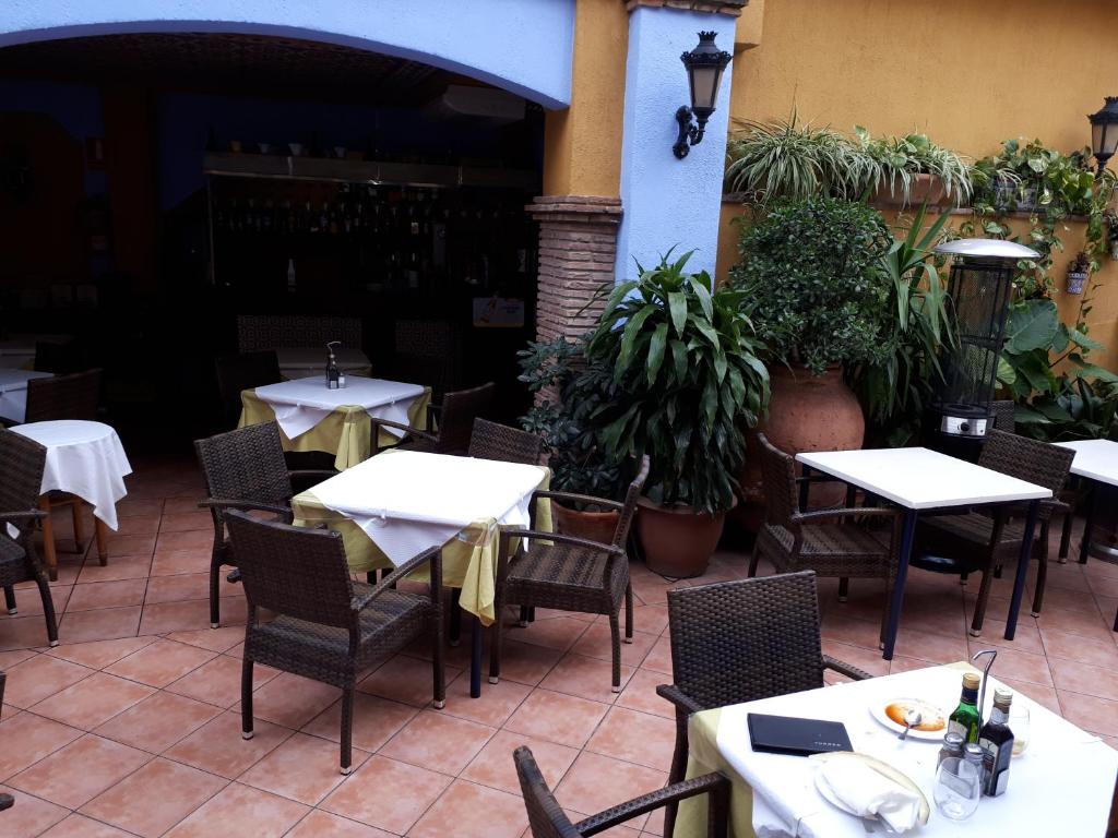 Restaurace v ubytování Calle Antonio Millón