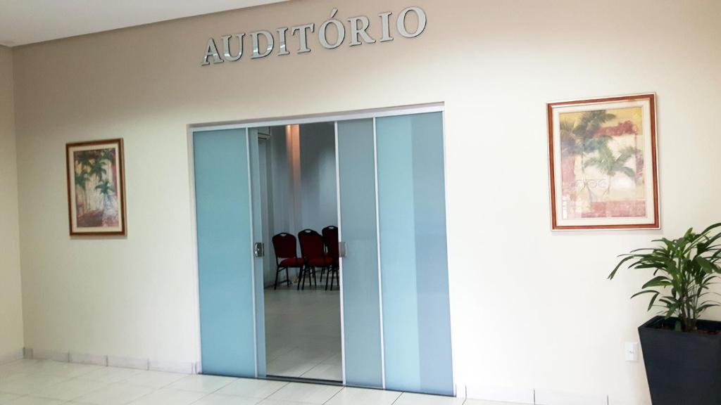  Hotel Executivo