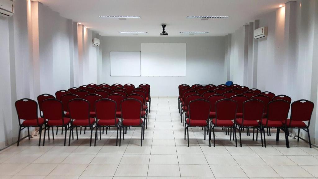  Hotel Executivo