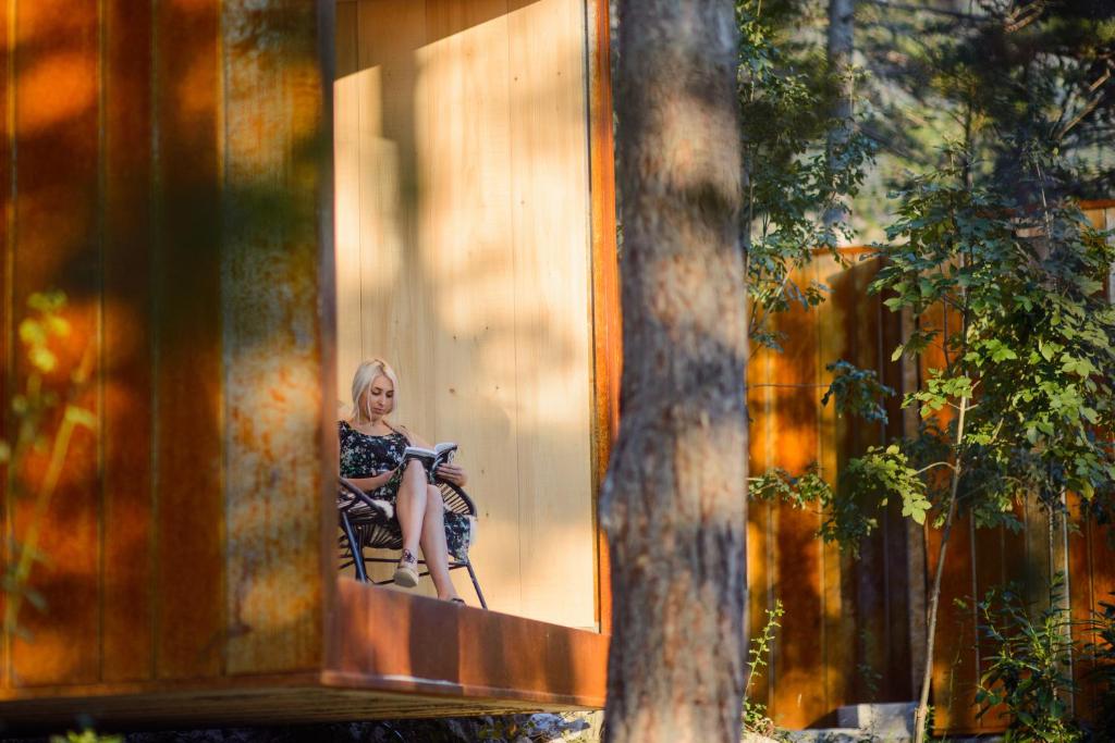 Foto sihtkohas Vipava asuva majutusasutuse Theodosius Forest Village - Glamping in Vipava valley galeriist