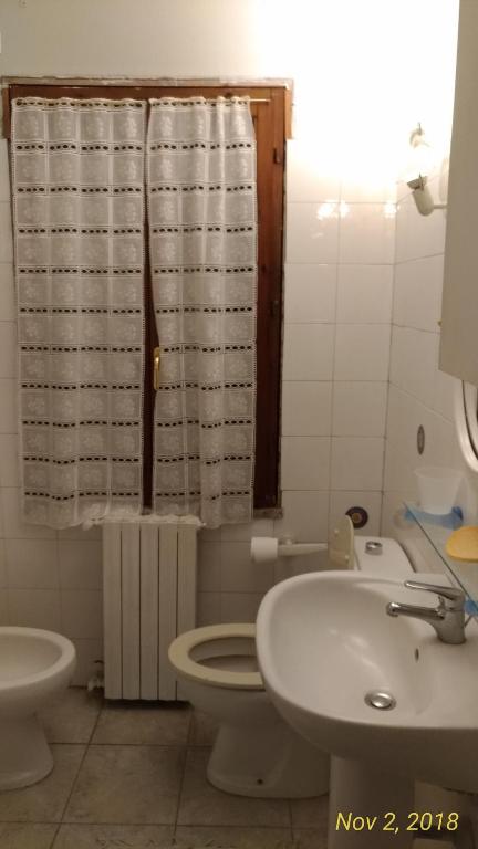 A bathroom at Casa a Soliera