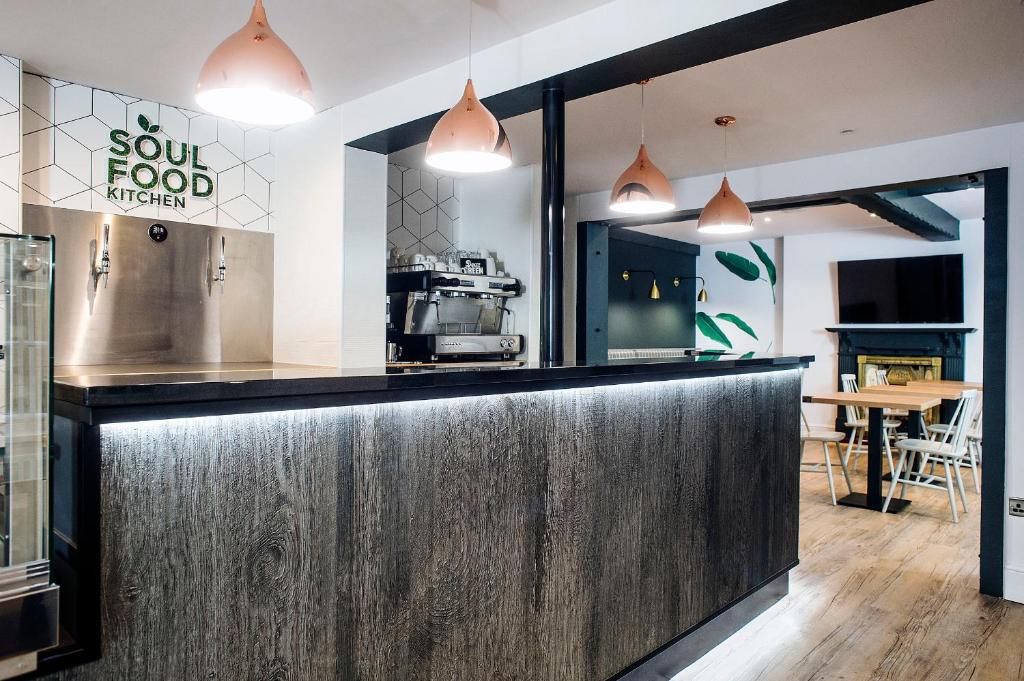 Kuchyň nebo kuchyňský kout v ubytování Argyll Hotel