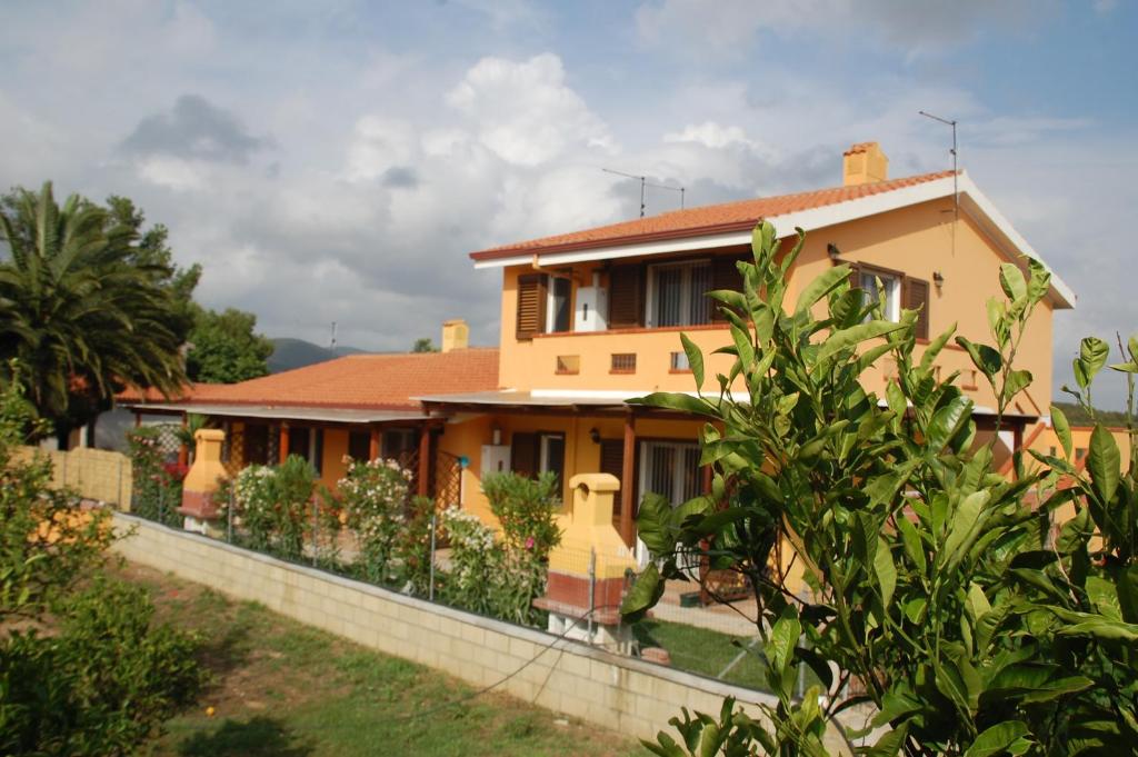 Is Potettus a Sant'Anna Arresi - Accogliente casa vacanze