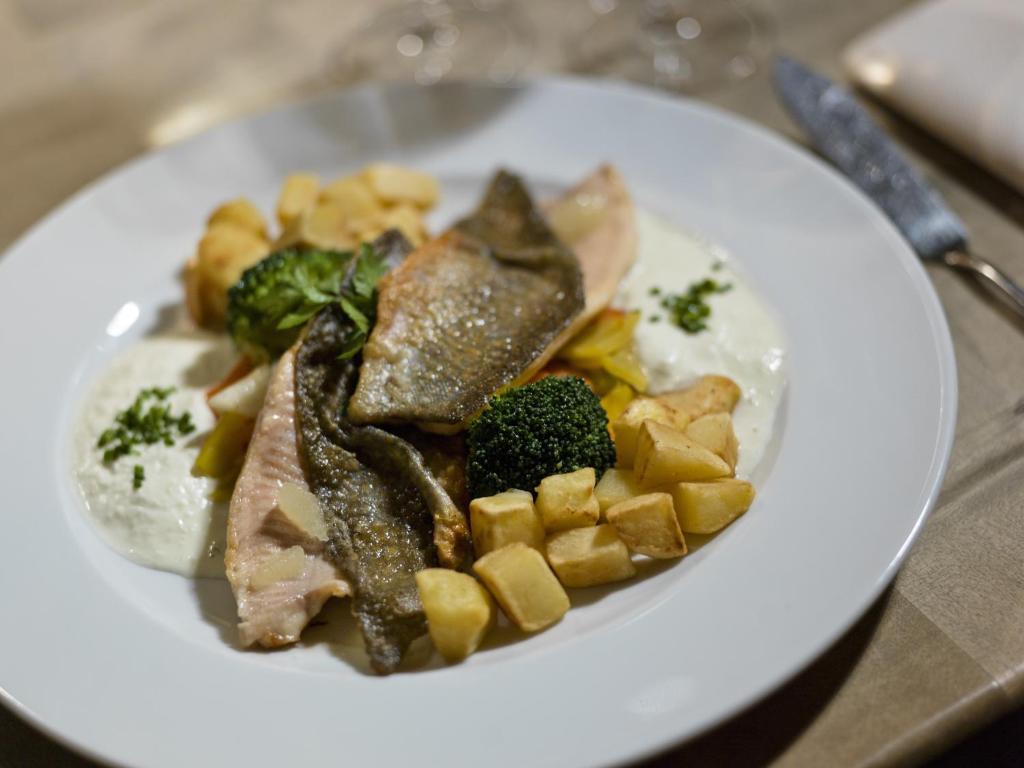 Hotel zur Waldbahn - 7