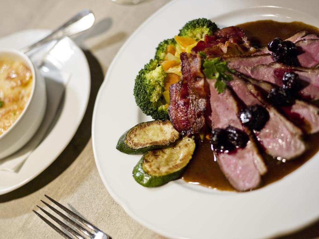 Hotel zur Waldbahn - 8