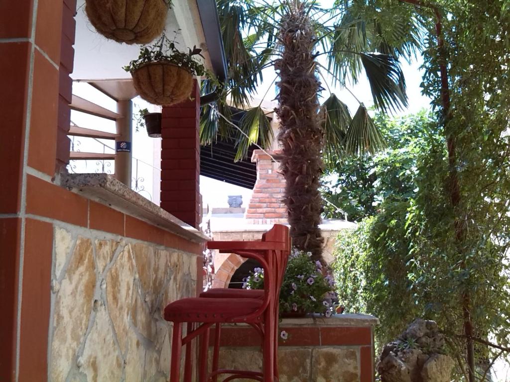 Zahrada ubytování Apartment "Mislav"