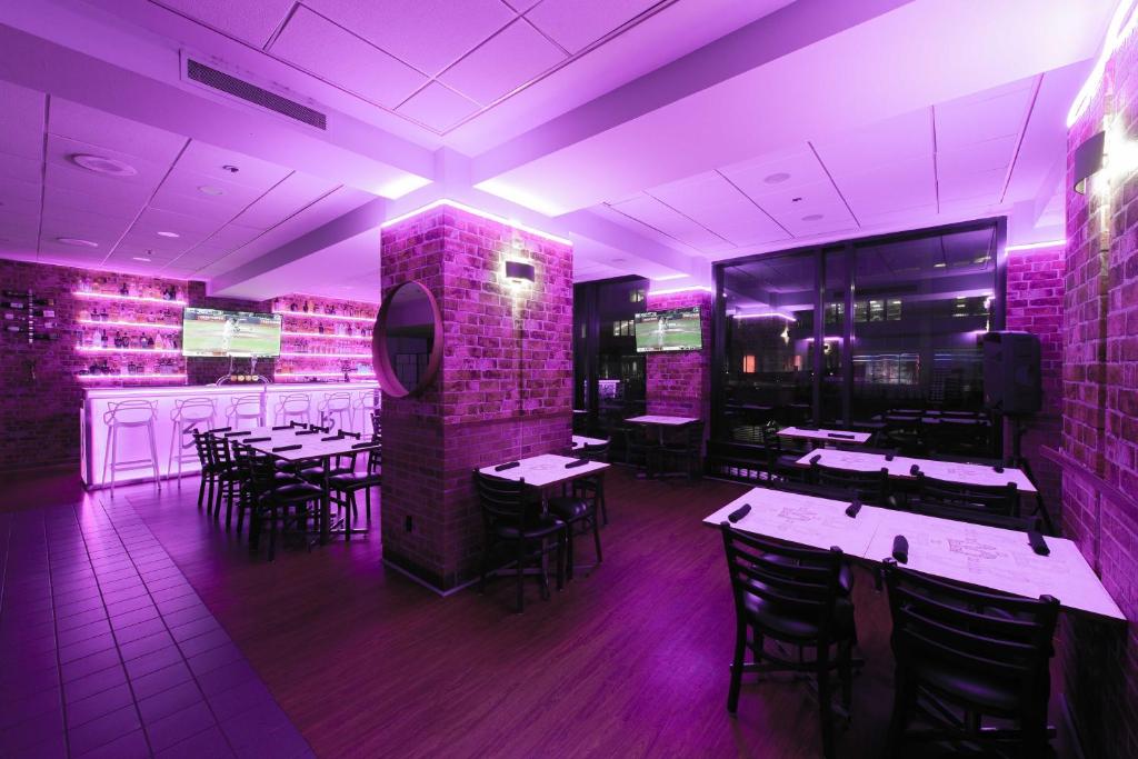 Travelodge by Wyndham Montreal Centre - Resim 28