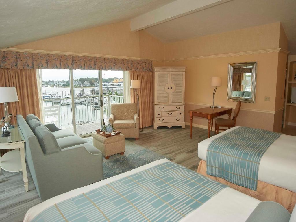 Katil atau katil-katil dalam bilik di Anchor In Hotel - Hyannis, MA