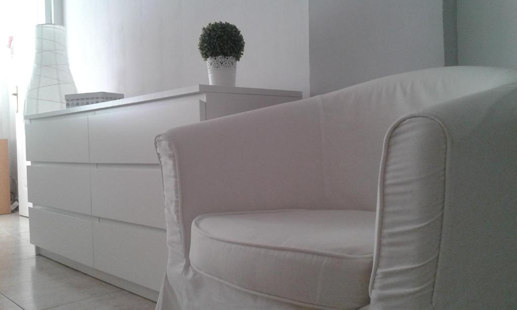 A seating area at Apartment close to Yumbo,Free parking