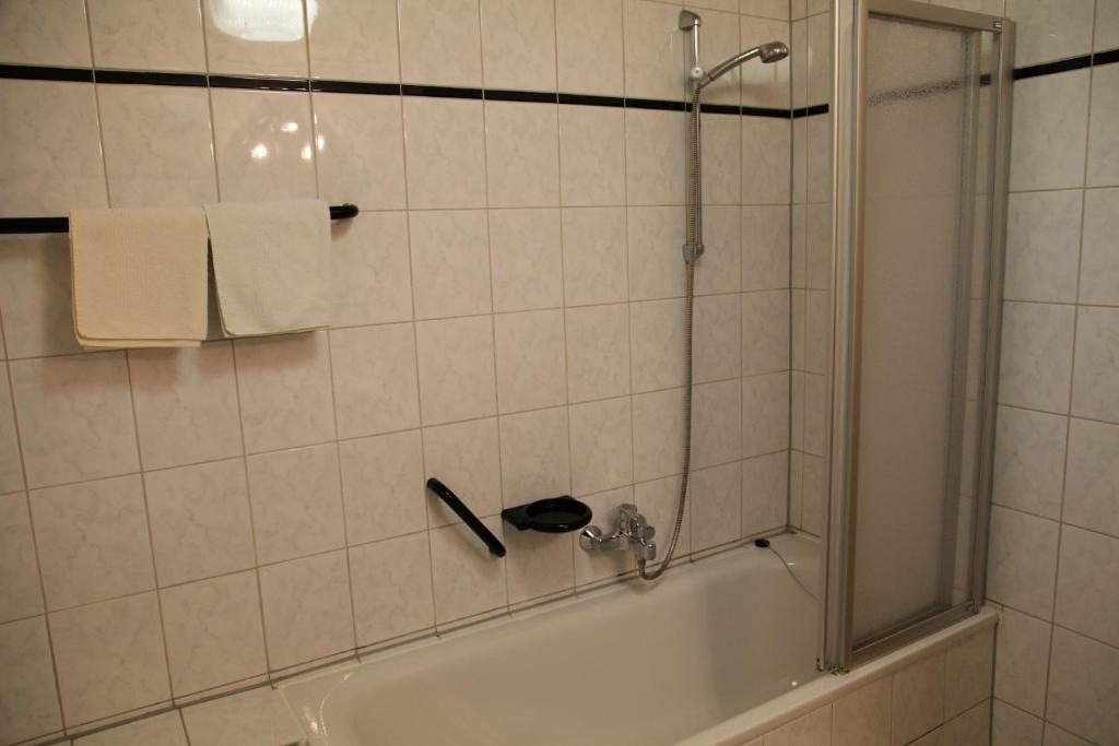 Ferienhaus zur Sonne - Comfort Two-Bedroom Apartment