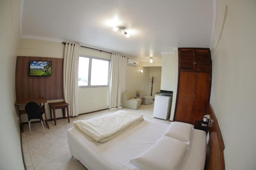  Hotel Cantelle
