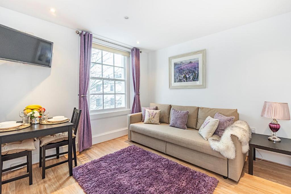 Posezení v ubytování Knightsbridge Dream Apartment