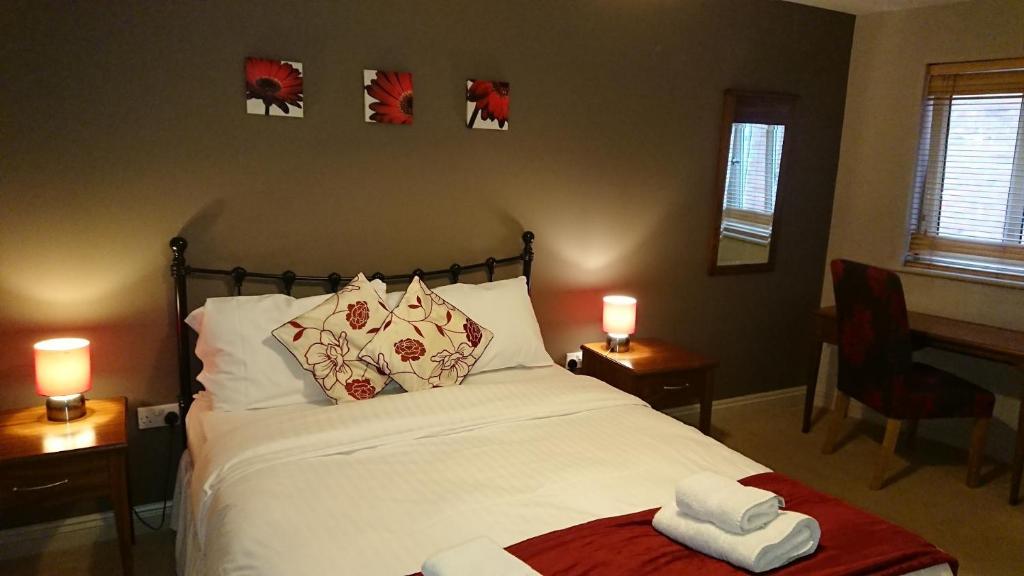 Victoria Cloisters Apartments - 