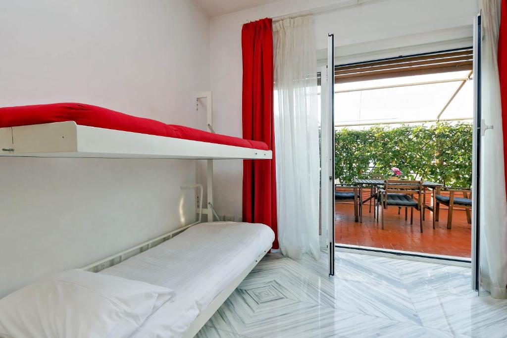 Llit o llits en una habitació de Holiday rental St Peter's area