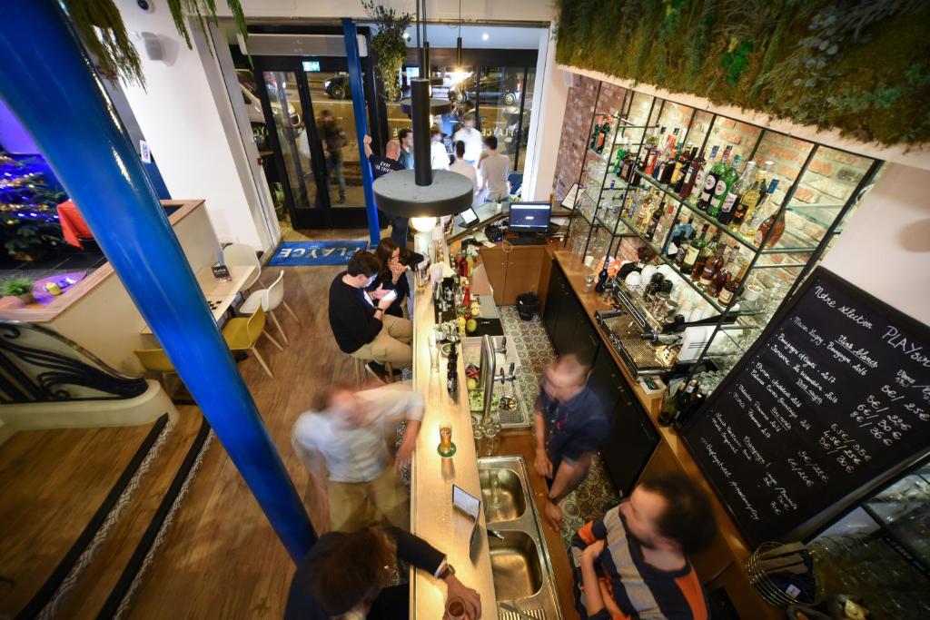 Hotel The Playce by Happyculture - Resim 43