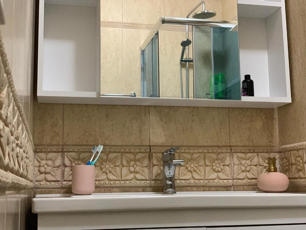 Haris Apartment Tirana no.2 - Imazhi 8