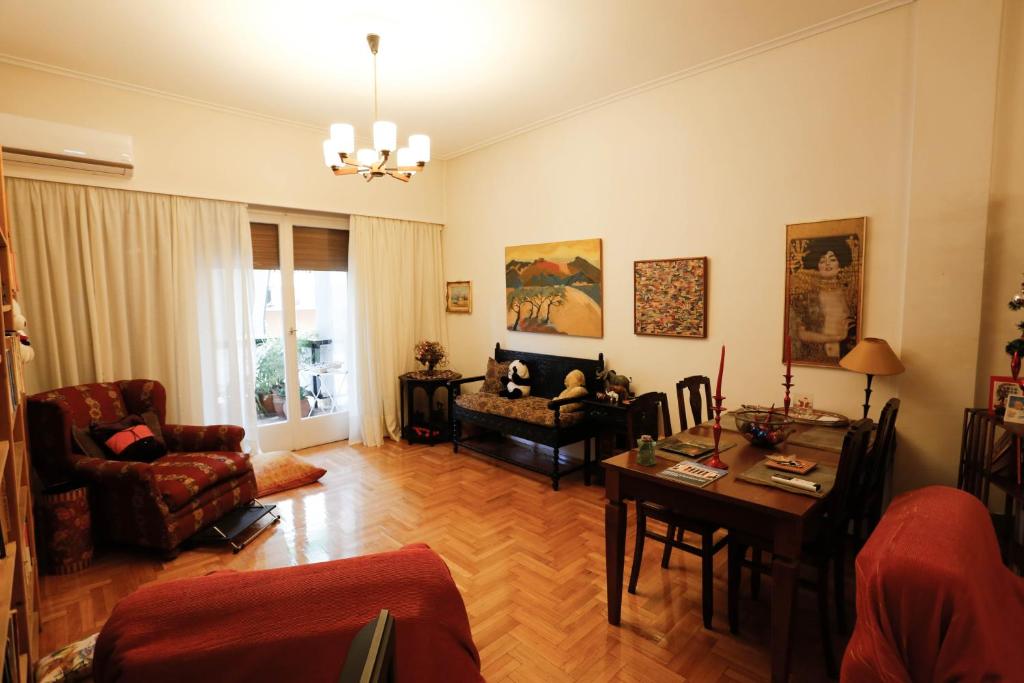 Fotografia z galérie ubytovania Spacious, big apartment for 6 persons in the center of Athens v Aténach