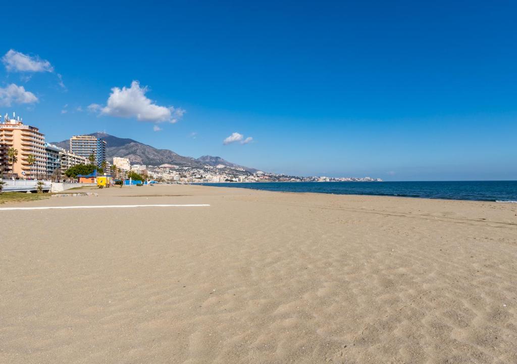 Stellamar - Paseo Maritimo, Fuengirola – Bijgewerkte prijzen 2022