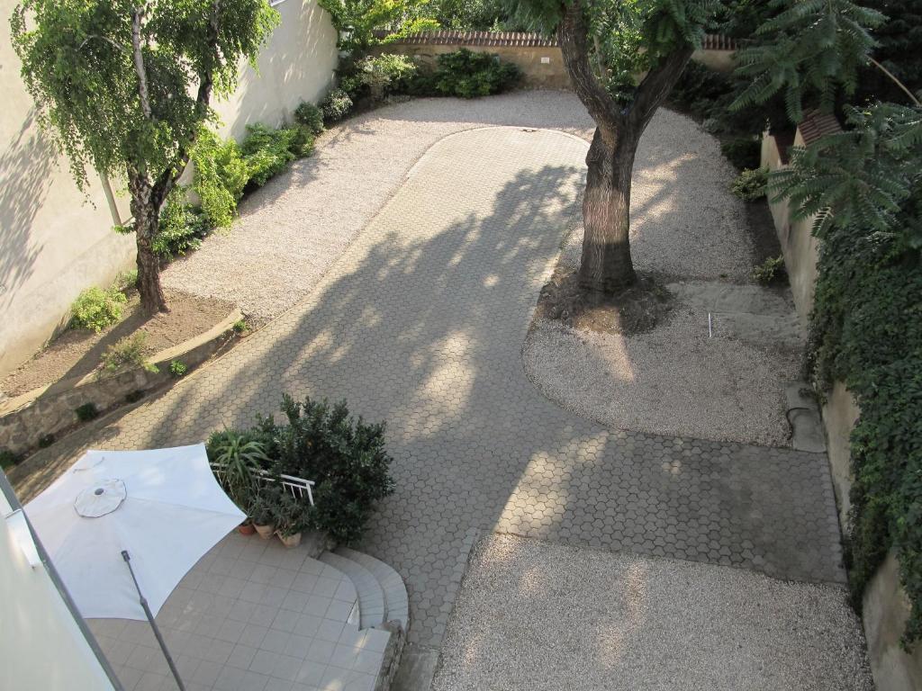 Vonkajšia záhrada v ubytovaní Benevia Apartments