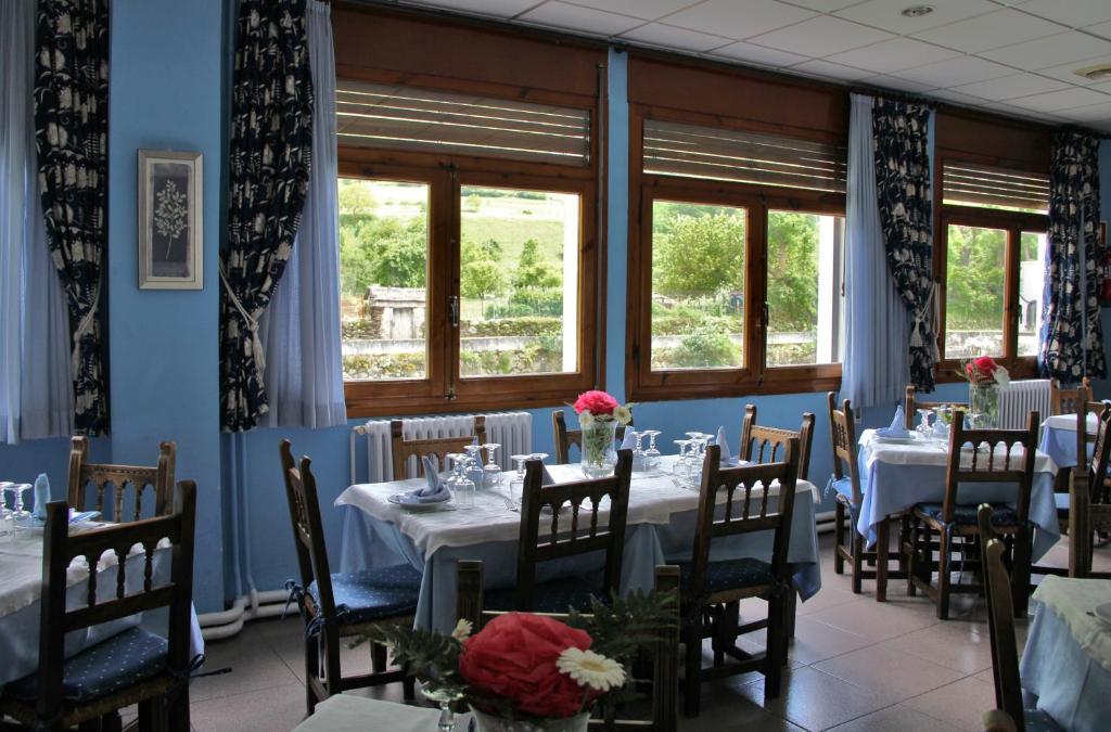 Ресторан / й інші заклади харчування у Hotel Garona