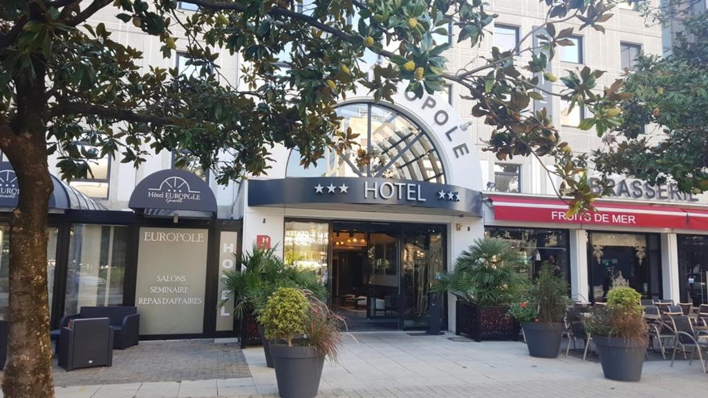 Budova, kde se hotel nachází