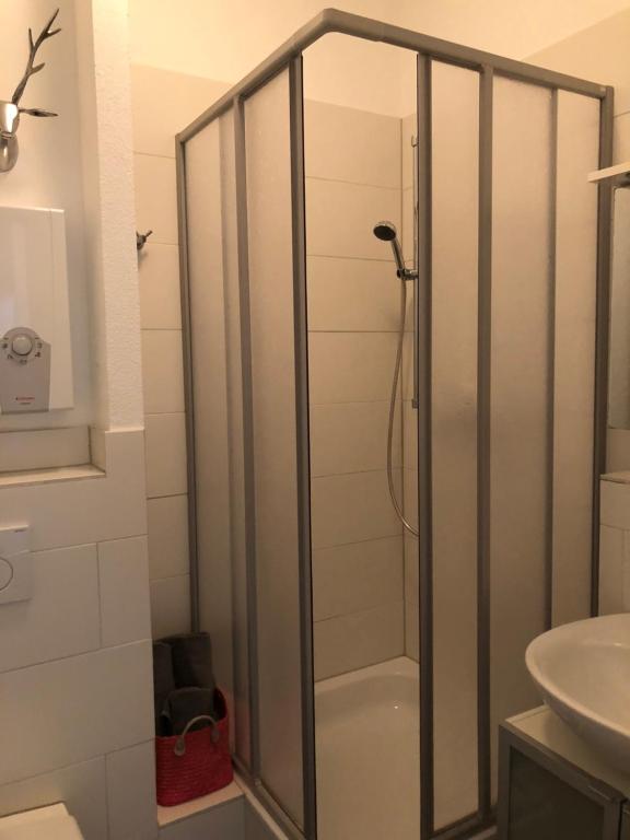 Et badeværelse på Feel-Good Apartment In Mannheim-Neckarau