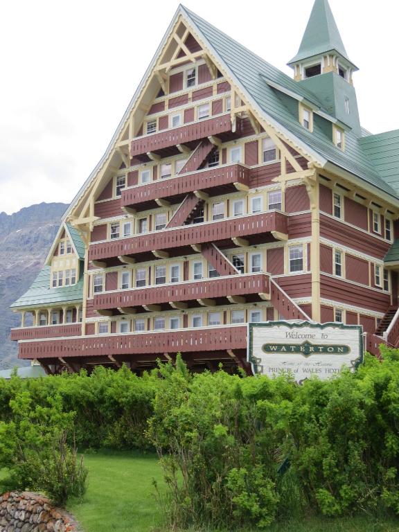 Nespecifikovaný výhled na hory nebo výhled na hory při pohledu z hotelu