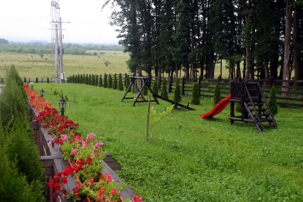 Zahrada ubytování Casa Bata