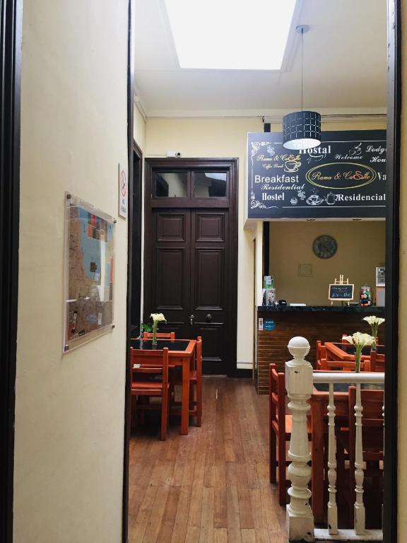 Fotografie z fotogalerie ubytování Hostal Rama & CaStle v destinaci Valparaíso
