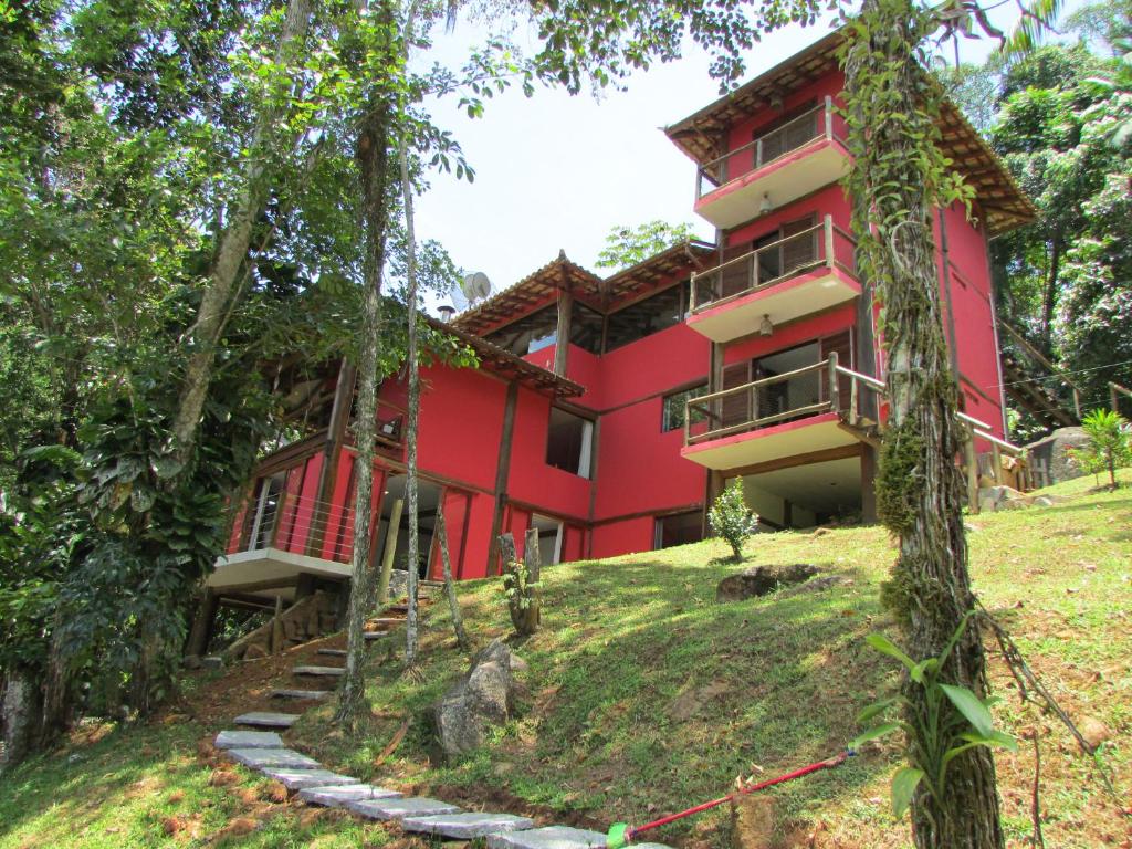  Chalés e Suites Manacá