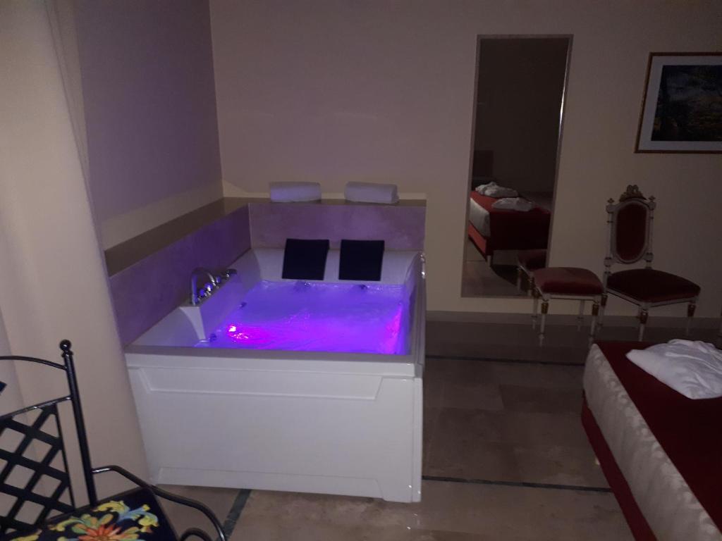 Dimora Charleston Lecce parcheggio privato in loco gratis - 5