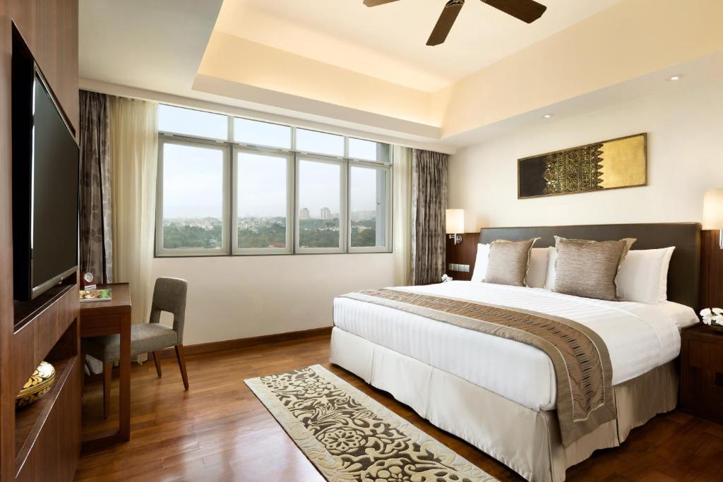 Shangri-La Serviced Apartments, Yangon - Apartamento De Cuatro Dormitorios