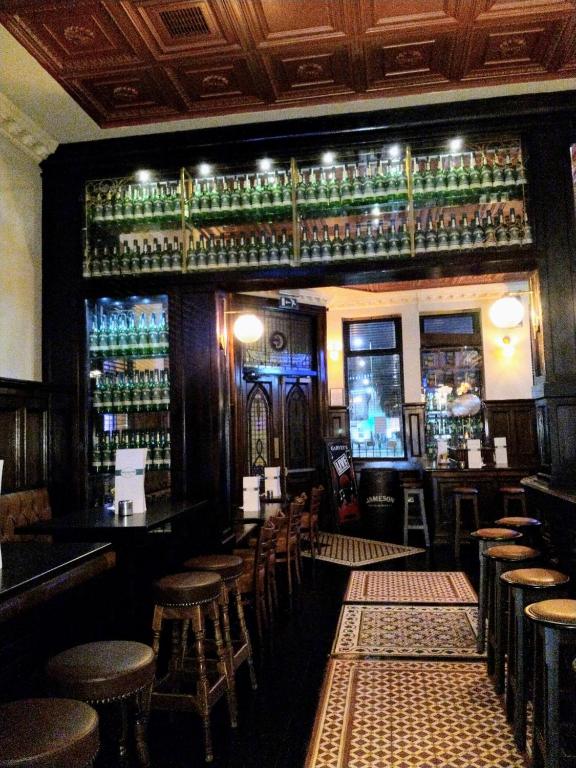 Thirteen On The Green - Eyre Square - Resim 27