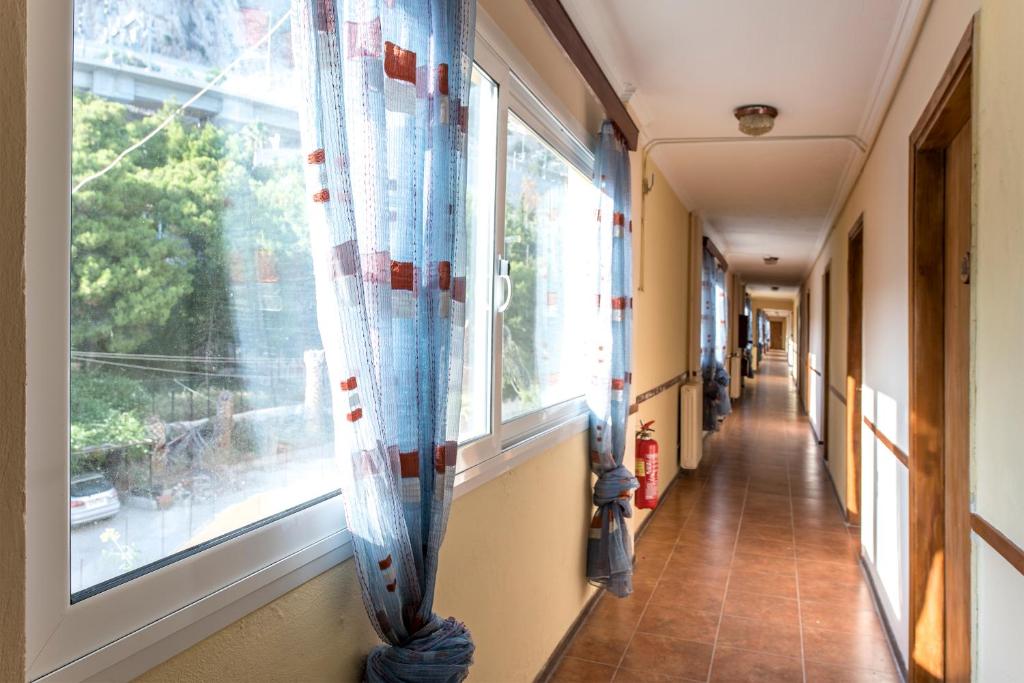 Fotografie z fotogalerie ubytování Sun Hotel v destinaci Kineta