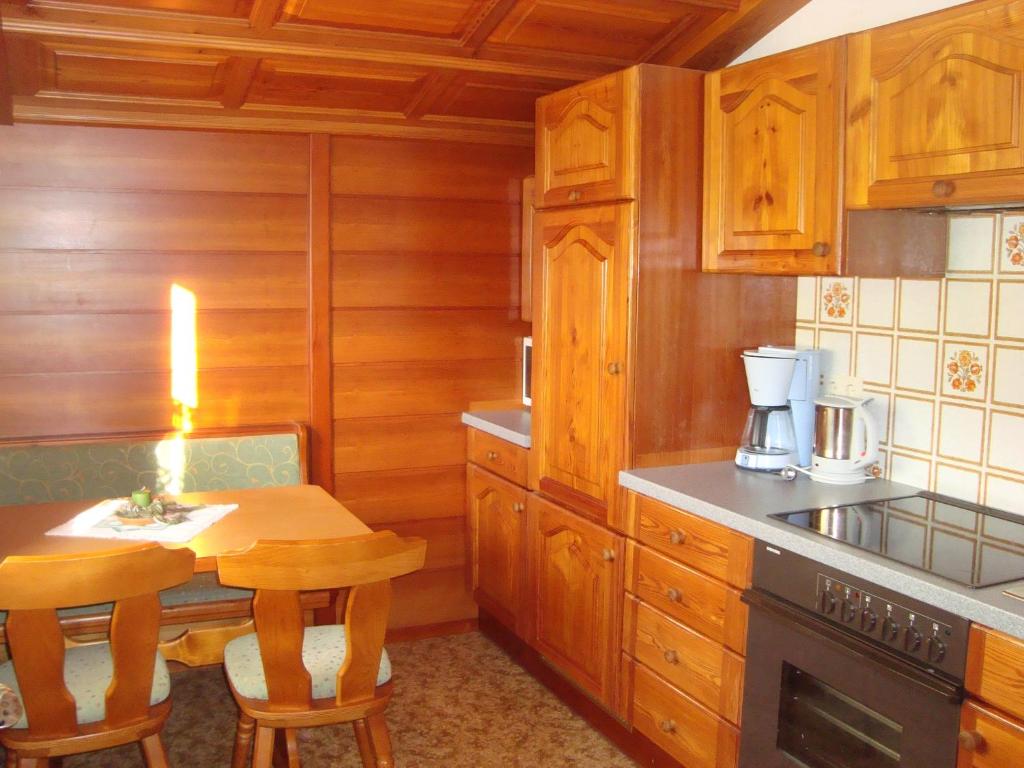 Kuchyň nebo kuchyňský kout v ubytování Haus Harmonika
