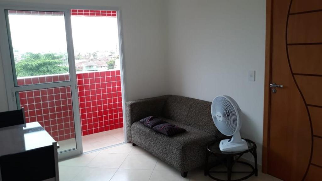  FRENTE MAR PRAIA GRANDE 80 METROS DA PRAIA