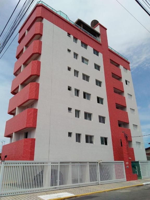  FRENTE MAR PRAIA GRANDE 80 METROS DA PRAIA