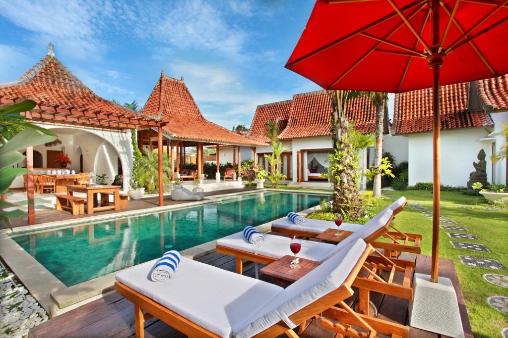 an image of a villa with a swimming pool at Villa Nico - Private Pool with Onsite Spa in Canggu