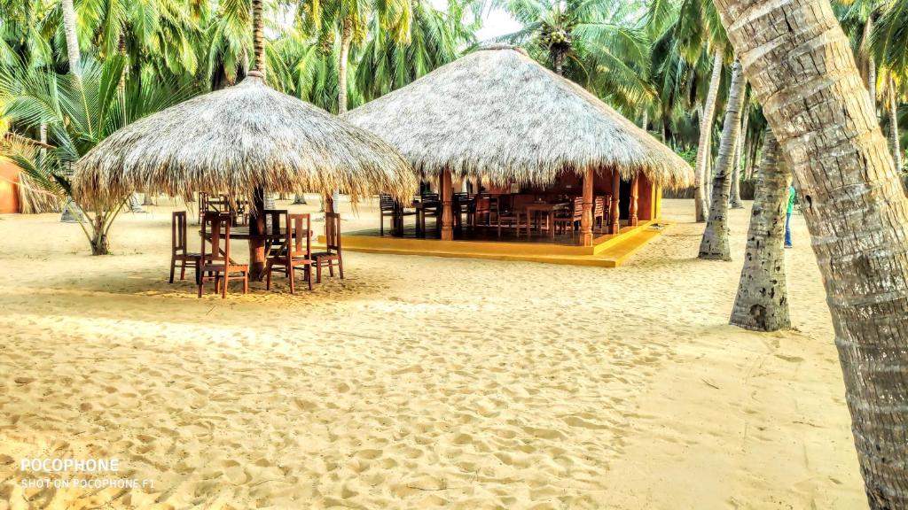 Fotografie z fotogalerie ubytování Roshanne Beach Resort v destinaci Kalpitiya