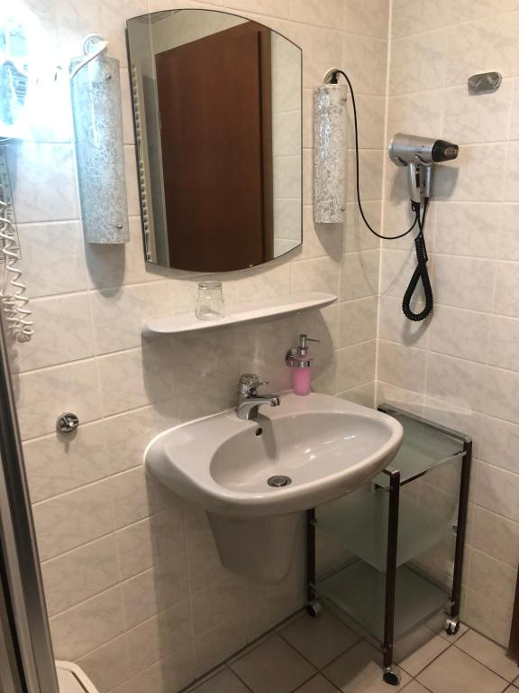 Gasthof Zur Krone Garni - Single Room