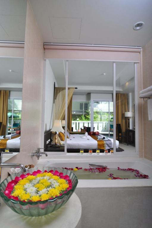 Fotografie z fotogalerie ubytování Baan Karonburi Resort v destinaci Karon pláž