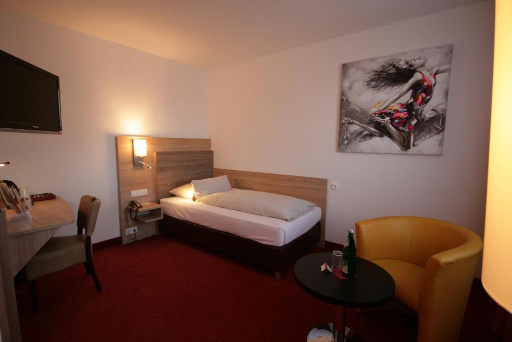 Montana Hotel Mönchengladbach - Superior Single Room