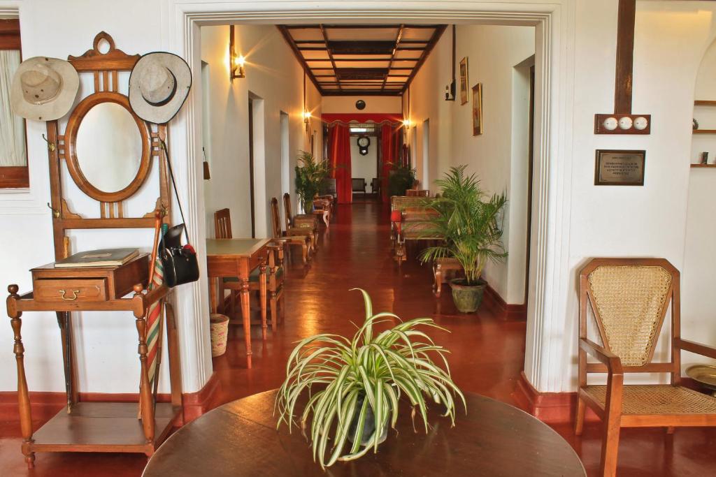 Ancoombra Tea Estate Bungalow - Habitación Gemela De Lujo
