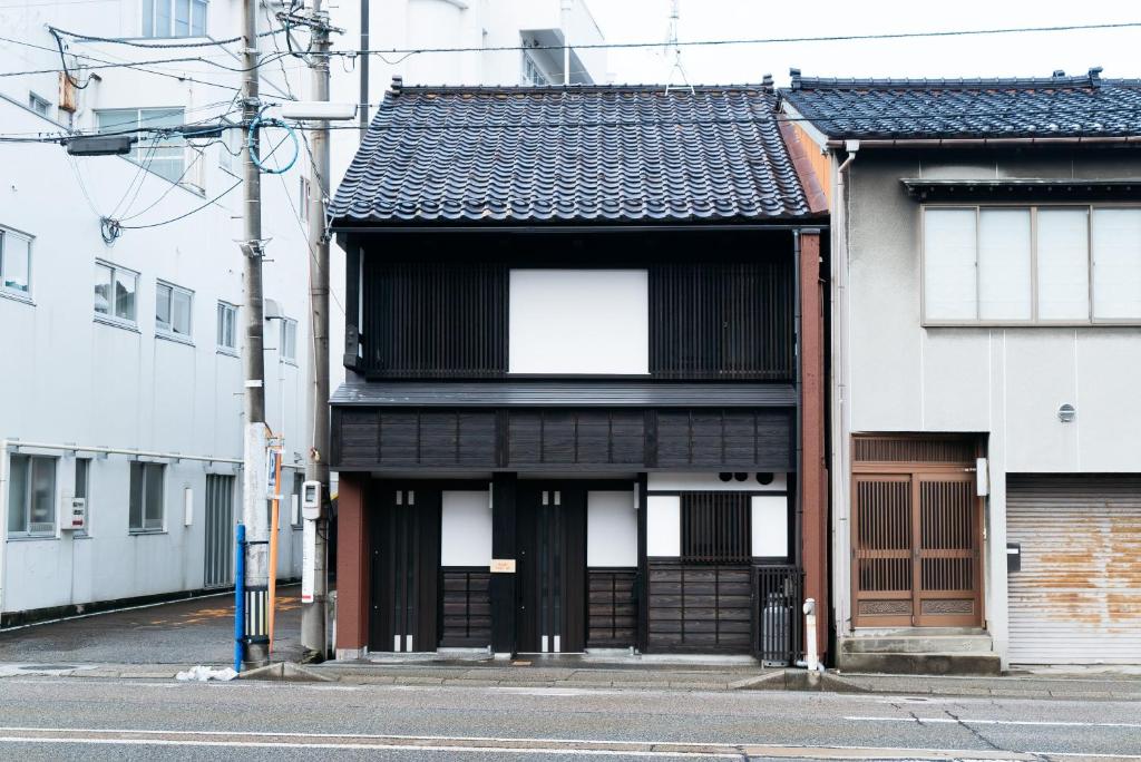 Azuki TABI-NE - Housity