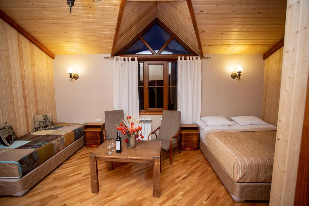 Postel nebo postele na pokoji v ubytování MagHay B&B Hotel in Vanadzor